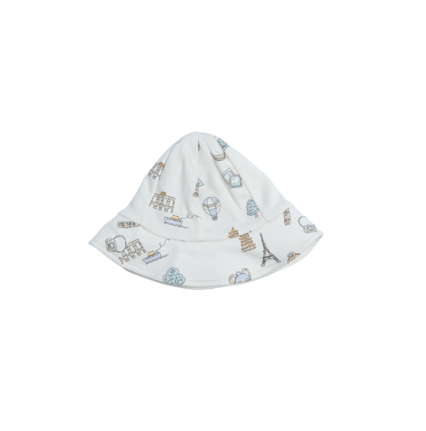 Conjunto Primeiro Verão: kimono + chapéu para pequenos.